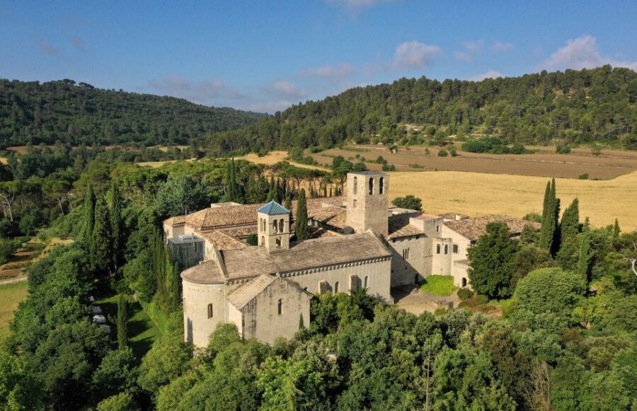 Món Sant Benet Monastery Tickets - Practical tips to get the most from your visit
