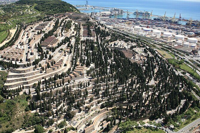 Montjuïc Cemetery Walking Tour – Hidden Art, History & Views - Views and pacing: 2.5 hours that don’t rush your eyes