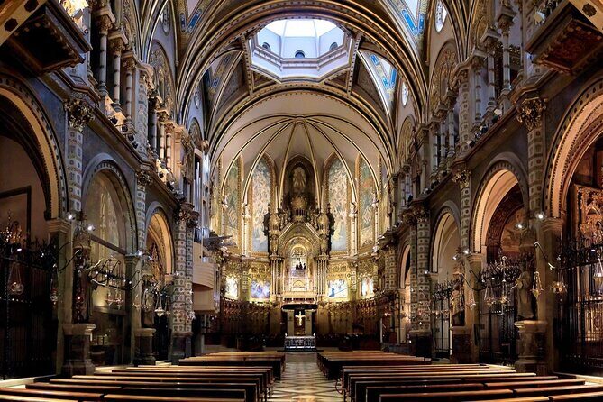 Montserrat Afternoon Tour & Black Madonna Priority Access - Basilica de Montserrat and Priority Access to La Moreneta