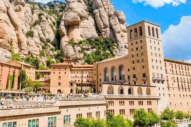Montserrat Monastery & Horse Riding Experience from Barcelona - Montserrat Abbey and the basilica: where time can tighten
