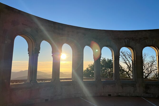 Montserrat very early : Hiking, Abbey, very small group - Price and value: $81 for transport, guided access, and a small group