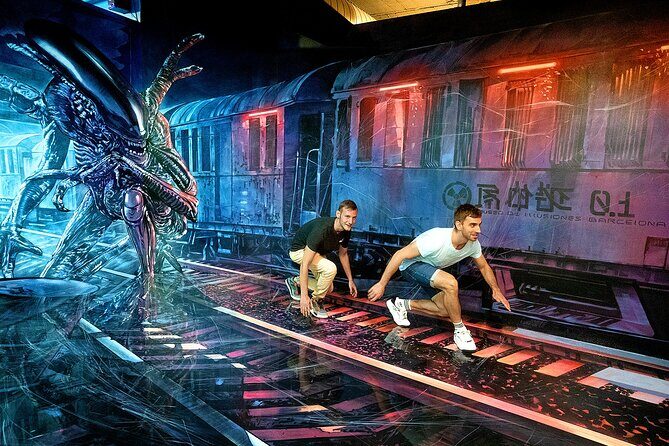 Museum of Illusions Guided Tour - Mobile Ticket Entry: Convenient, Fast, and Not Foolproof