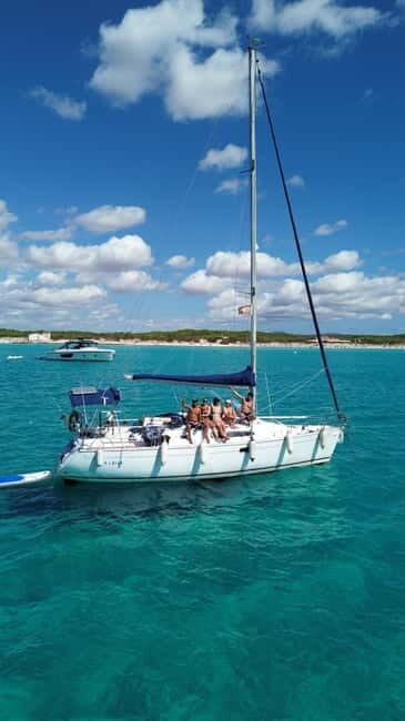 New Sailing / Boat Tour with Free Drinks and Tapas - Sailing the Barcelona Coast From the Water