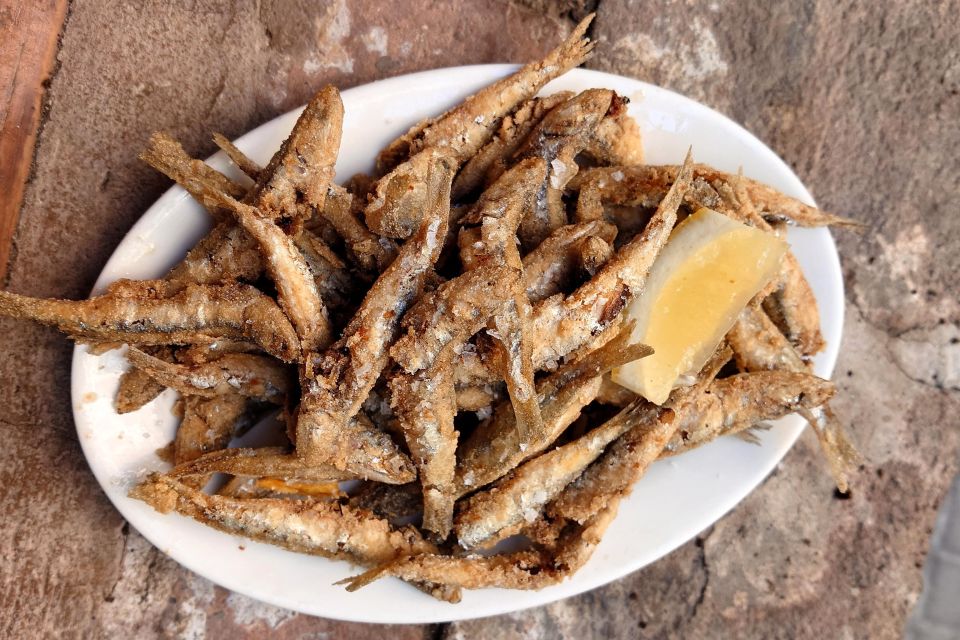 No Diet Club - Unique local food in Barcelona - Walking Pace, Weather Comfort, and What to Eat Before You Go