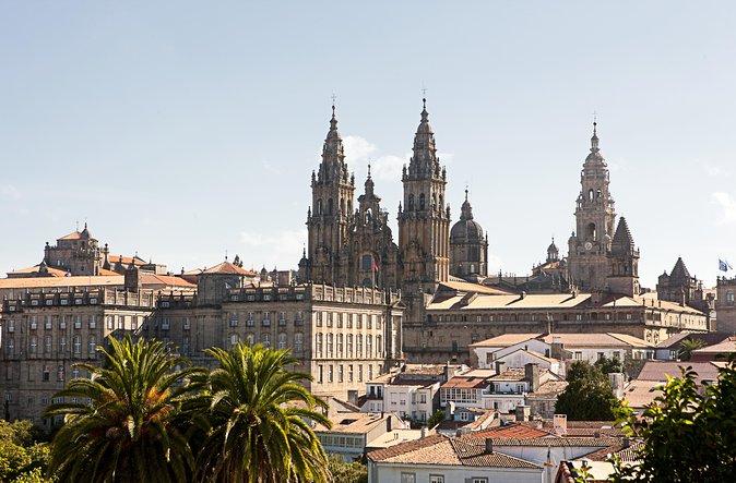 North of Spain & Portugal: 8-day Guided Tour from Barcelona - Day-by-day: the route from Zaragoza to Porto to Madrid