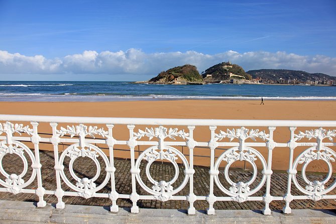 North of Spain & Portugal: 8-day Guided Tour from Barcelona - Hotels and included meals: where your time is saved