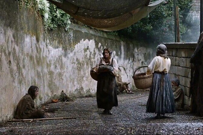 One Hour Game of Thrones Tour - Pacing and Group Size: Why Max 15 Feels Right for This Type of Walk