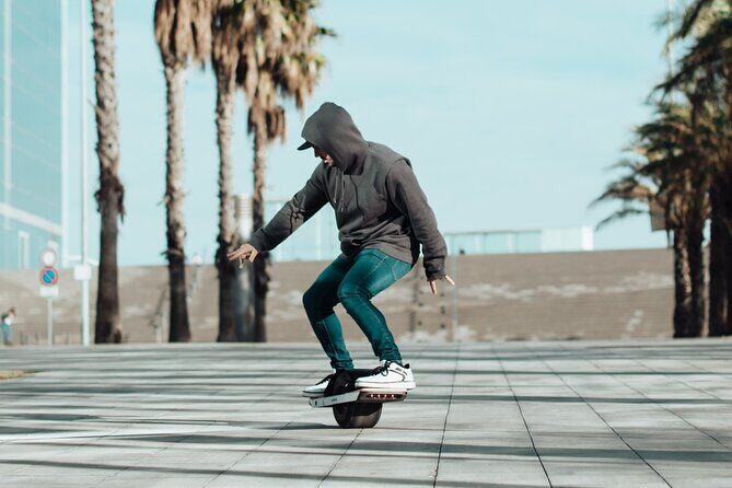 ONEWHEEL Experience Barcelona - Onewheel Barcelona at the Olympic Port: What Makes This Different