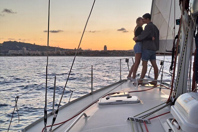 Oyster Odyssey Barcelona's Premier Sailing and Seafood Adventure - Who this sailing experience fits best