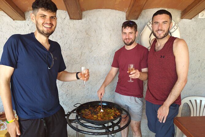 Paella Class, Winery & Bike Ride - Free Hotel Pickup from Sitges - Guides and group size: why it can feel relaxed