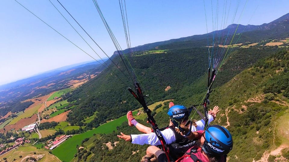 Paragliding: Experience the magic of flying near Barcelona. Report included - Who should book this paragliding experience in Catalonia