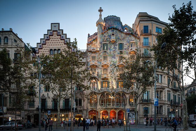 Park Guell and Sagrada Familia Private Tour with Hotel pick-up - When this tour fits best (and when to choose something else)