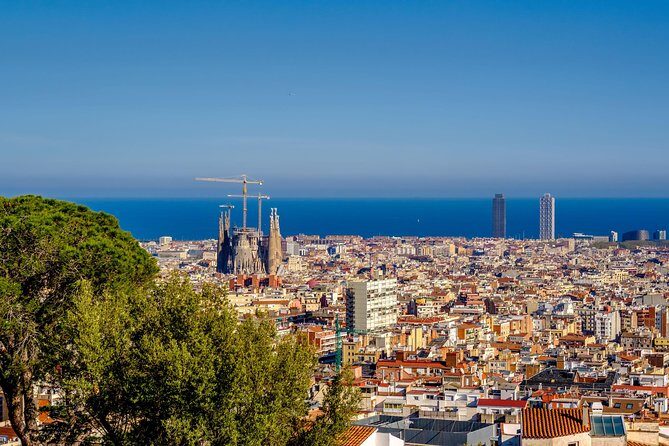 Park Guell Guided Private Tour - Meeting at El Jardí de can Toda: timing and getting there without stress