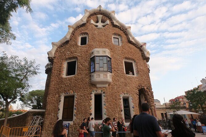 Park Guell Guided Private Tour - Who this Park Güell private tour fits best