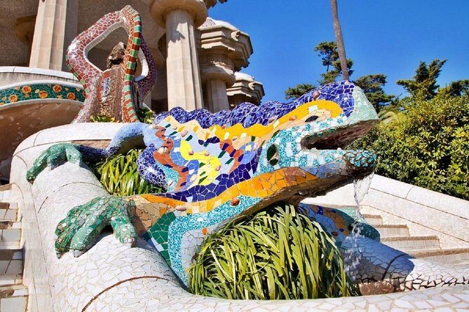 Park Güell with Skip the line tickets and Hotel Pickup - Key highlights to look for