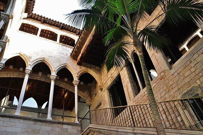 Picasso Museum & Private Walking Tour of Born or Gothic Quarter - Timing and pace: what 4 hours feels like in the real city
