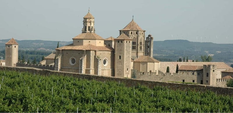 Poblet Monastery Tour - Poblet Monastery, packed into a 3-hour plan