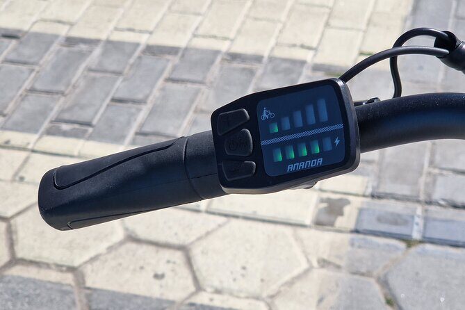 Premium Bike Rental in Barcelona - The bike matters: comfort and control for a long self-guided day