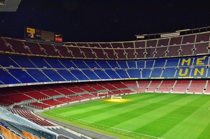 Private 4h Tour Of Camp Nou And Most Emblematic Sites Of Barcelona with pick up - Lunch at Barcelona Royal Polo Club: plan for your own bill