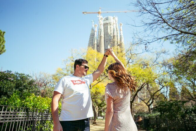 Private and Personalized Photography Adventure in Barcelona - Price and Value for Up to 8 People