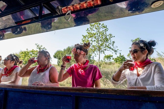 Private Barcelona Beer Bike Tour - The Drinks Game: 1 Liter Per Person (Beer, Wine, or Soft Drinks)