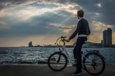 Private Barcelona E-Bike Photography Tour - The early stops: Columbus briefing, Olympic art, and beach angles