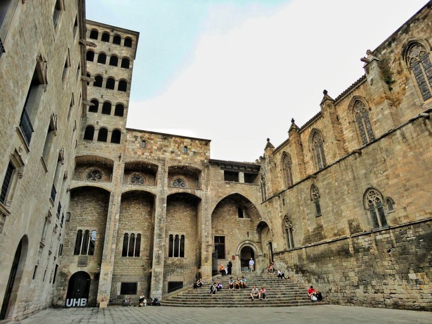 Private Barcelona Highlights Half-Day Tour - Starting at Plaça de Catalunya: A Fast Way to Get Your Bearings