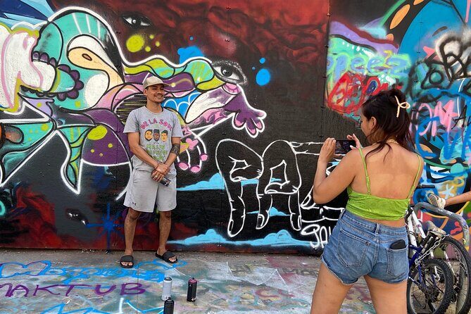 Private Barcelona Street Art Workshop with a Street Artist - Avinguda del Paral·lel walk: murals with meaning, not random photos