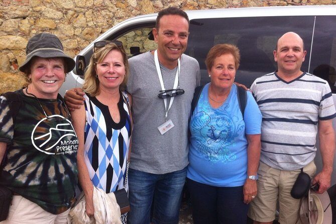 Private Besalú & 3 Medieval Towns Tour with Hotel PickUp from Barcelona - Pickup and timing: a 9:00am start you’ll feel later