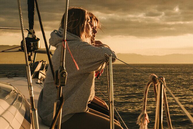 Private Boat Trip in Barcelona with Snacks and Drinks - Who this sailboat trip suits best