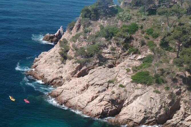 Private Costa Brava Kayak Experience with Snorkel from Barcelona - From Barcelona to the wild Costa Brava: the drive sets the mood
