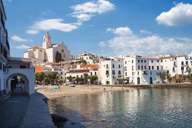 Private Dalí Museum and Tour from Barcelona - Who this private Dalí day works best for