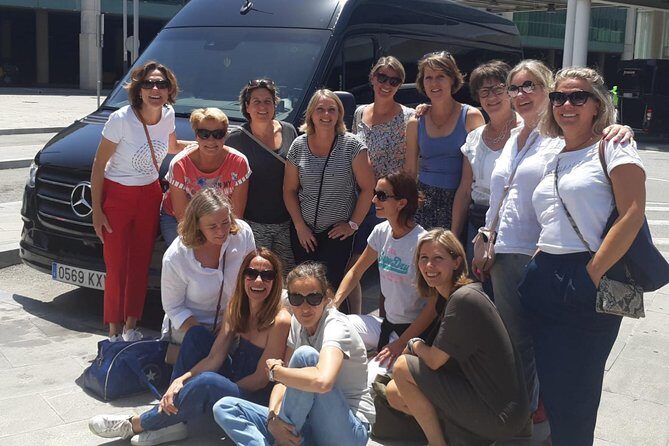 Private Day Trip from Barcelona to Montserrat - The English-speaking driver: local perspective and smart timing