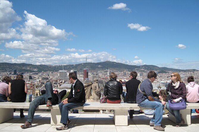 Private electric bike tour - Discovery of Barcelona - Port Vell to La Barceloneta: old port transformation and a terrace reset