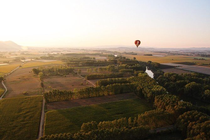 Private Exclusive Hot Air Balloon Barcelona - Price and value: what you’re really paying for at $567.23 per person