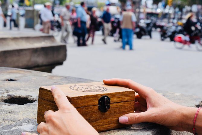 Private Family Treasure Hunt | Guided, fun & 100% Offline | Xventura Barcelona - The Born neighborhood route: what each stop adds