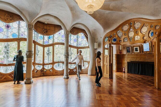 Private First Access Casa Batlló Experience With Breakfast - Stop 1: Entering Casa Batlló with early, crowd-light access