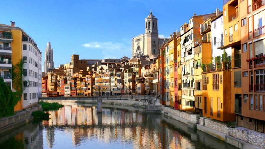 Private Full-Day Girona & Figueres From Barcelona - Private transport and pickup: how the day stays comfortable