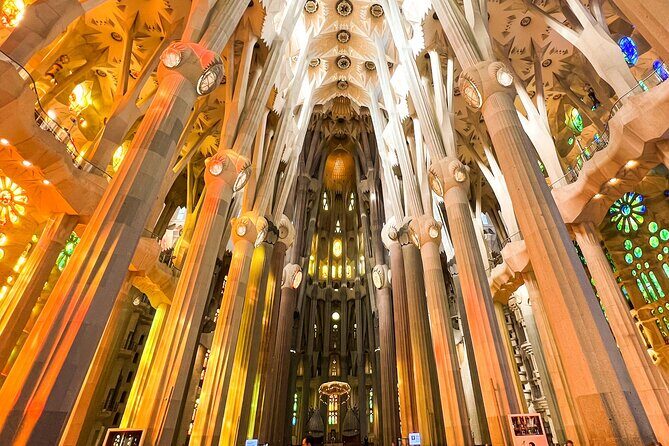 Private Sagrada Familia Guided Tour with Skip the Line Ticket - Step-by-step inside: from façades to vaults to stained glass