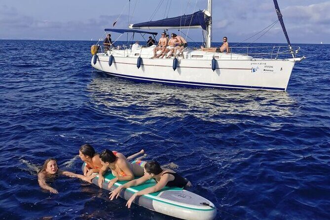 Private sailing and paddlesurfing tour with skipper up to 11 people - The value of a private sailing tour (and why $406.08 can make sense)