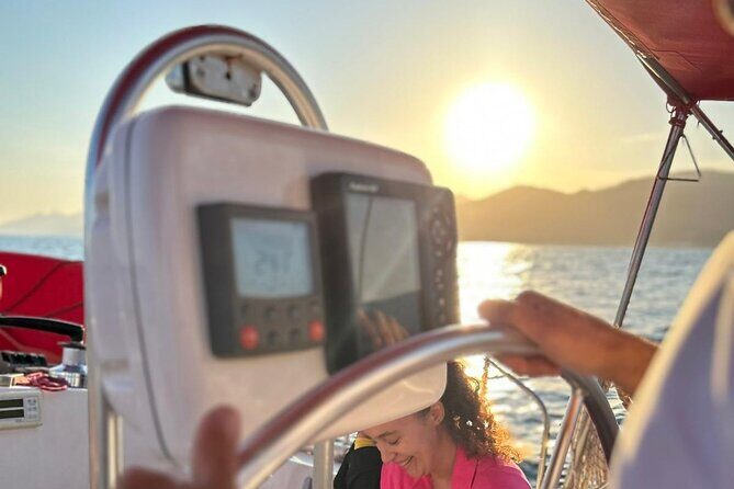 Private sailing tour with aperitif in Barcelona - Why Port Fòrum is a smart way to view Barcelona
