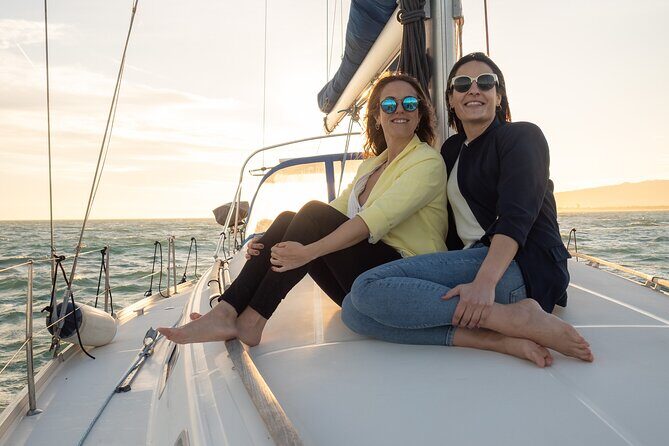 Private Sailing with SUP, Drinks and Appetizers from Barcelona - Montjuïc Mountain Views With the Castle and Gardens