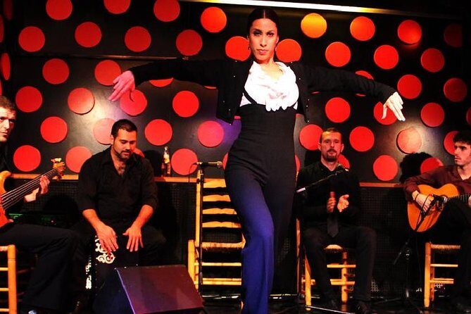 Private Tapas Walking Tour in Barcelona Old Town and Flamenco Show - Dietary needs and vegetarian requests: ask early