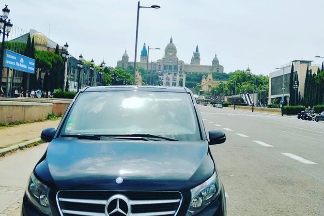 Private Tour Barcelona and Montserrat 8 Hours - MNAC and Passeig de Gràcia: modernisme that you can actually place