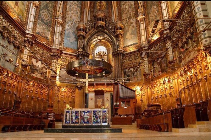 Private Tour from Barcelona to Monserrat - The “admission ticket free” detail vs real-world planning