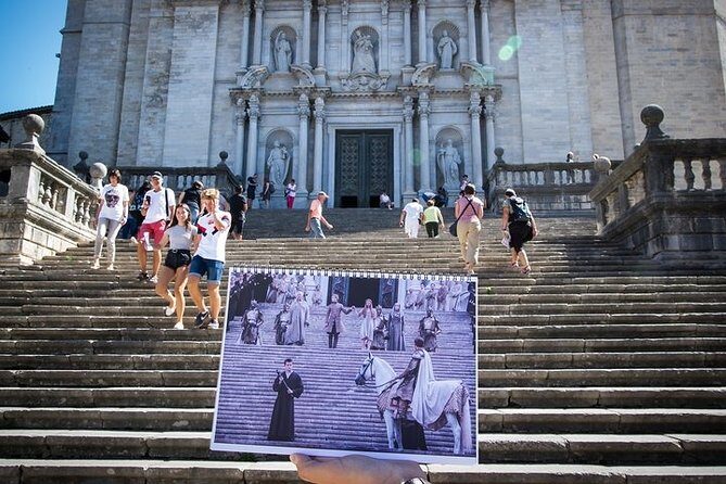 Private Tour to Girona - Girona Art Museum: the Episcopal Palace and a pharmacy story