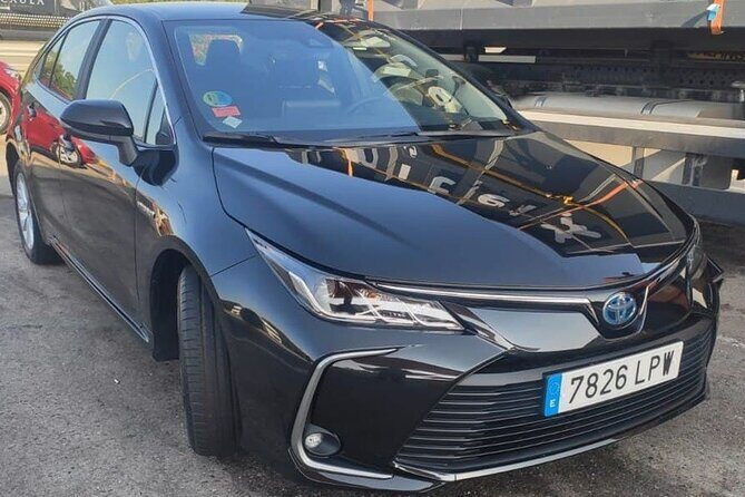 Private Transfer Airport Reus to Barcelona - Price and Value: $207.01 Per Group Up to 4
