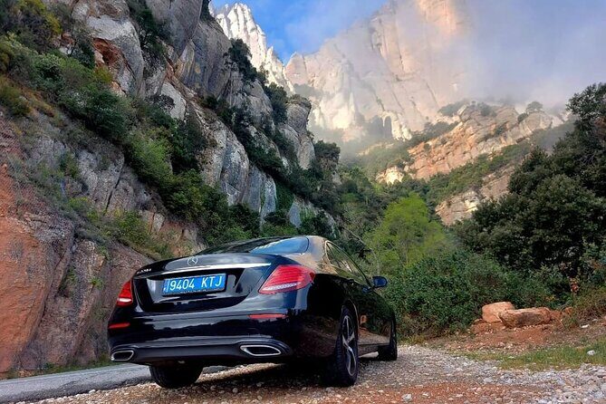 Private Transfer from Barcelona to Montserrat Round Trip - Inside the ride: chauffeurs, comfort, and the little extras
