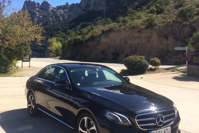 Private Transfer from Barcelona to Montserrat Round Trip - Who this transfer suits best (and who might not need it)