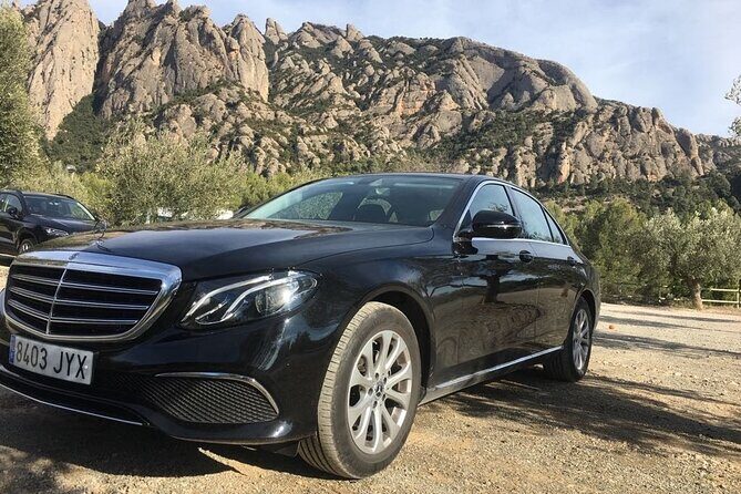 Private Transfer from Barcelona to Montserrat Round Trip - Small practical considerations that help your day go smoother